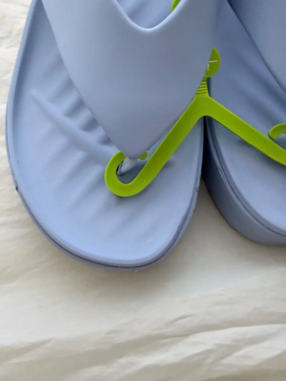 Croc's End of Summer Women's Getaway Platform Flip Blue Haze  Size 9 NWT